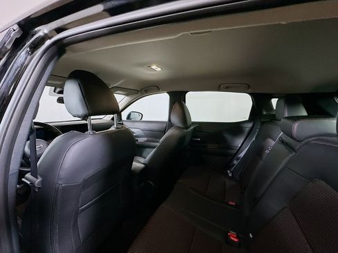 Used 2025 Nissan Kicks SR AWD/4WD image 13