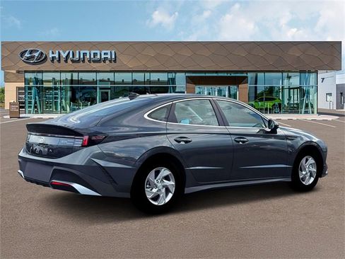 New 2026 Hyundai Sonata SE image 8