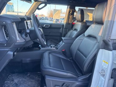 New 2026 Ford Bronco Outer Banks image 9