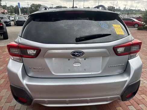 Used 2020 Subaru Crosstrek 2.0i AWD/4WD image 9