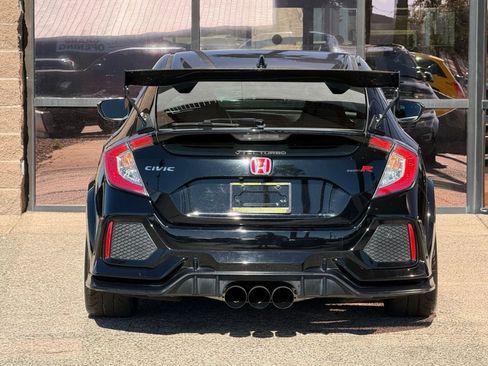 Used 2017 Honda Civic Type R image 10
