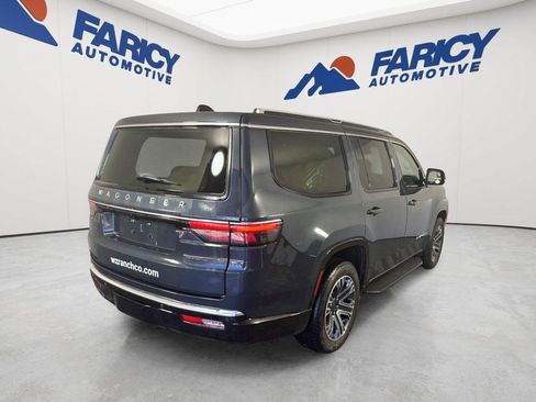 Used 2024 Jeep Wagoneer 4WD w/ Premium Group I image 6