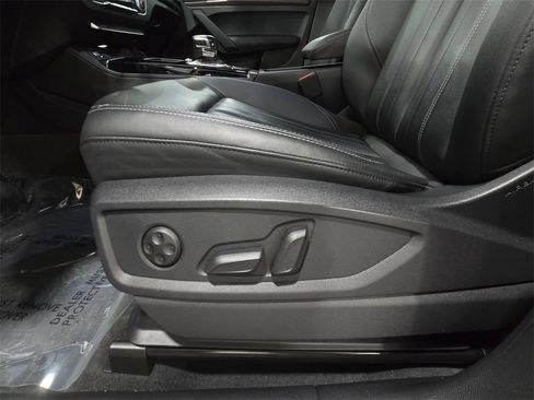 Certified 2023 Audi Q5 2.0T Premium Plus w/ Premium Plus Package image 24