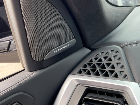 Used 2023 BMW X7 M60i image 36