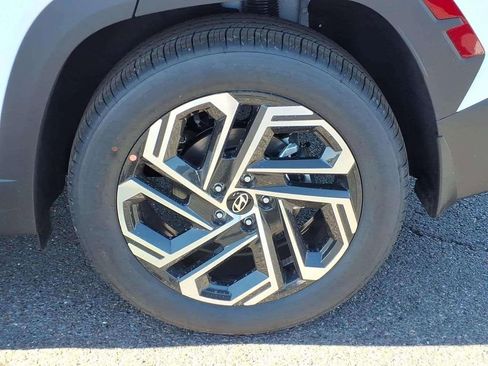 New 2026 Hyundai Tucson Limited image 15