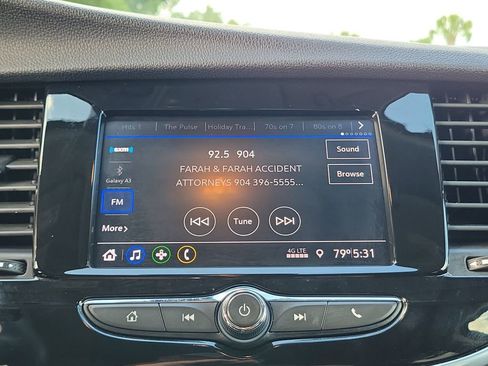 Used 2022 Buick Encore Preferred w/ Safety Package FWD image 28