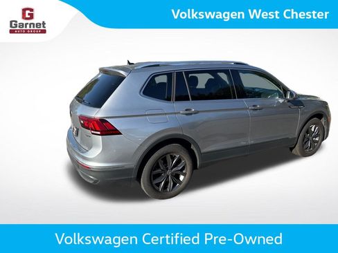 Certified 2024 Volkswagen Tiguan SE AWD/4WD image 5