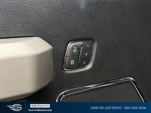 Used 2019 Ford F250 Lariat w/ Lariat Ultimate Package AWD/4WD image 18