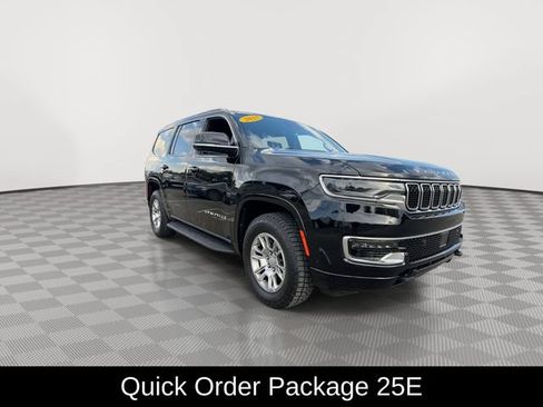 Used 2023 Jeep Wagoneer 4WD image 2