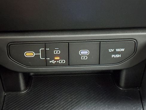 Used 2025 Kia K4 FWD image 26