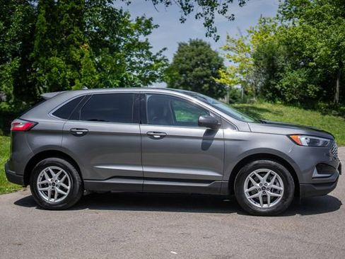 Used 2024 Ford Edge SEL AWD/4WD image 4