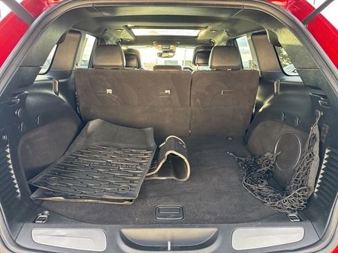 Used 2018 Jeep Grand Cherokee Trailhawk w/ Trailhawk Luxury Group image 27