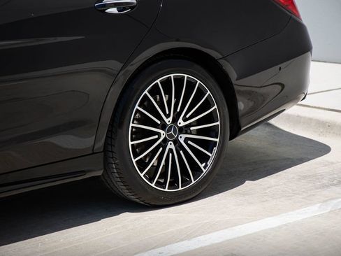 Used 2020 Mercedes-Benz S 560 Sedan image 6