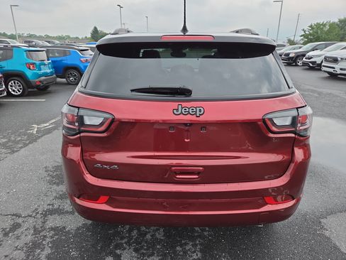 Certified 2022 Jeep Compass High Altitude AWD/4WD image 14