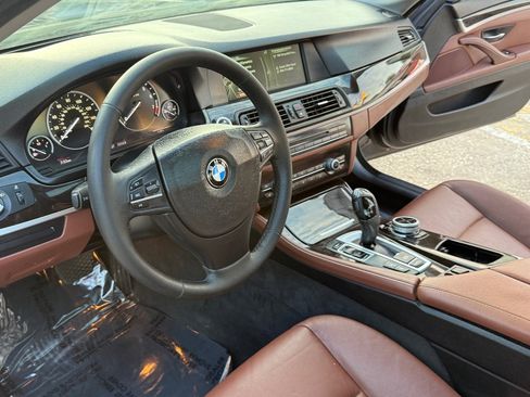 Used 2013 BMW 528i xDrive Sedan image 26