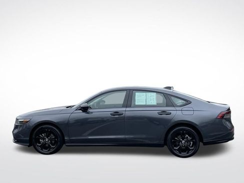 Used 2025 Honda Accord SE image 2