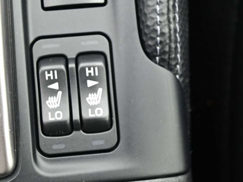 Used 2023 Subaru Forester Limited AWD/4WD image 29