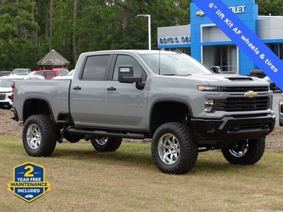 Used 2025 Chevrolet Silverado 2500 Custom w/ Custom Convenience Package