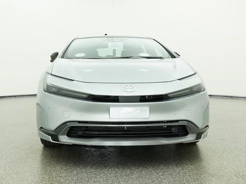 New 2026 Toyota Prius Limited FWD image 3