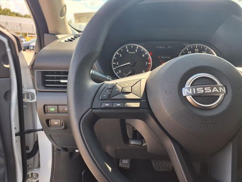 New 2025 Nissan Sentra S image 12