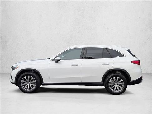 Used 2026 Mercedes-Benz GLC 300 4MATIC image 9