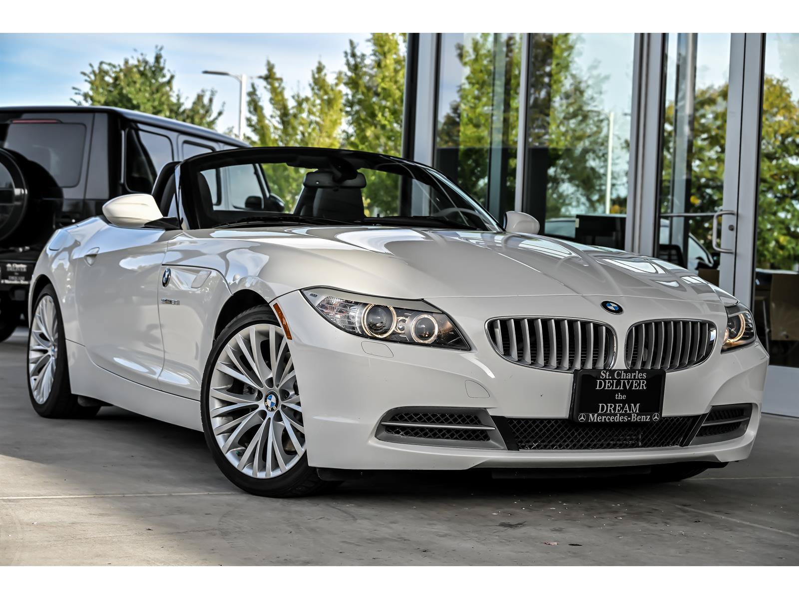 Used 2011 BMW Z4 sDrive35i RWD image 1