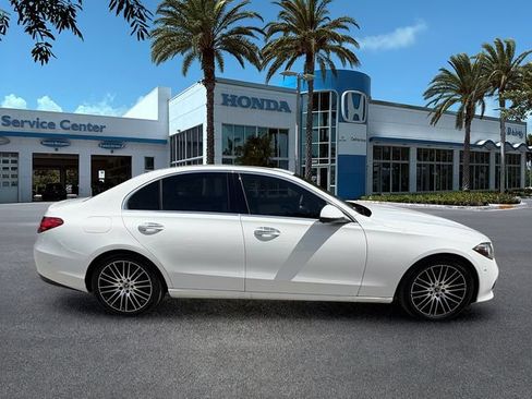 Used 2023 Mercedes-Benz C 300 4MATIC Sedan image 9