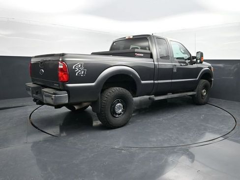 Used 2016 Ford F250 XLT w/ XLT Value Package AWD/4WD image 9