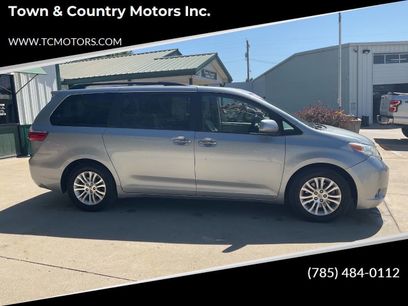 Used 2015 Toyota Sienna XLE