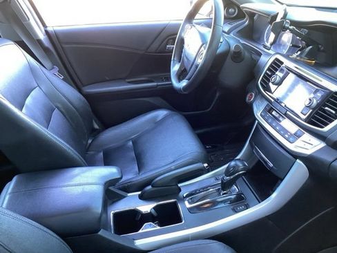 Used 2014 Honda Accord EX-L image 18