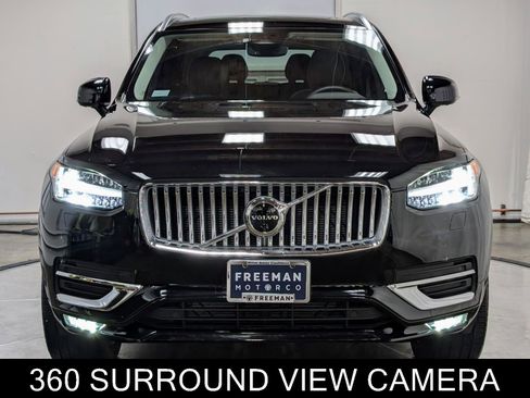 Used 2025 Volvo XC90 B6 Plus image 3