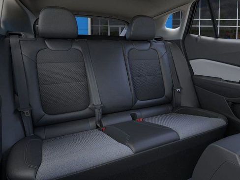 New 2026 Chevrolet Trax LT w/ LT Convenience Package image 23