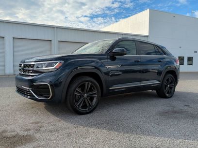 Used 2021 Volkswagen Atlas Cross Sport SE w/ Panoramic Sunroof Package