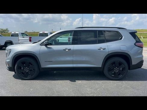 New 2025 GMC Acadia Elevation FWD image 5