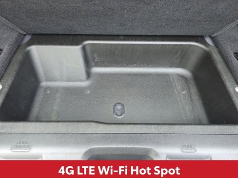 Used 2025 Jeep Wrangler Unlimited Rubicon image 16