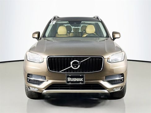 Used 2016 Volvo XC90 T6 Momentum w/ Vision Package image 2