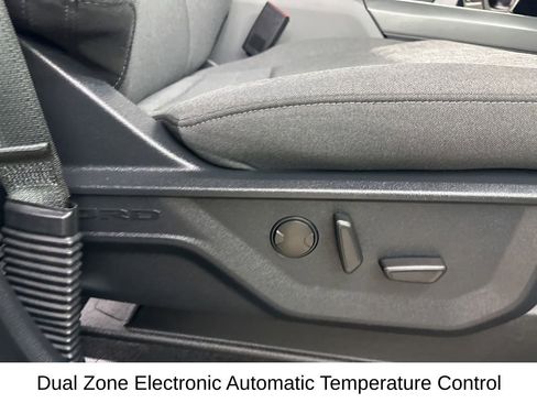 Used 2022 Ford F150 XLT w/ Equipment Group 302A High image 21