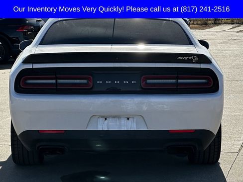 Used 2018 Dodge Challenger SRT Hellcat image 6