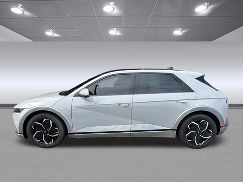 Certified 2024 Hyundai Ioniq 5 Limited RWD image 10