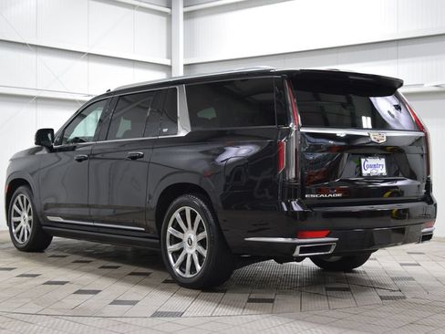 Used 2024 Cadillac Escalade ESV Premium Luxury Platinum AWD/4WD image 6