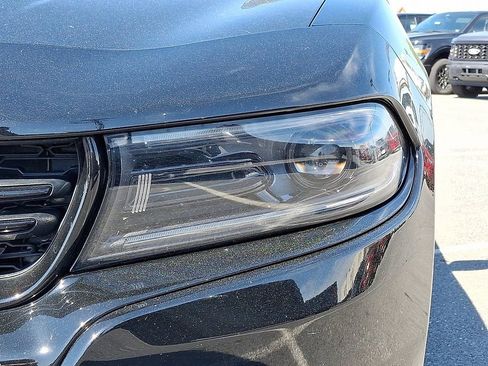 Used 2023 Dodge Charger SXT image 9