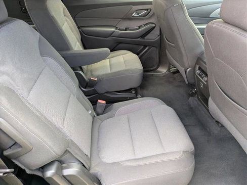 Used 2023 Chevrolet Traverse LT AWD/4WD image 19
