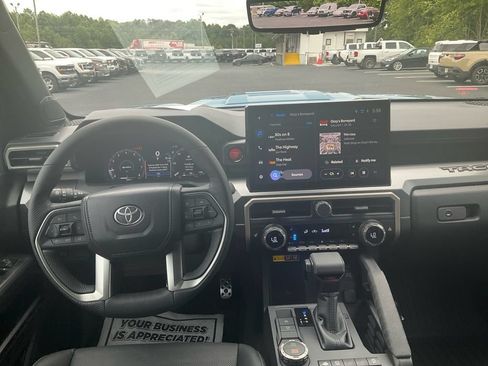 Used 2026 Toyota Tacoma TRD Sport w/ TRD Sport Premium Package RWD image 20