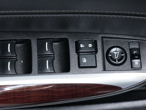 Used 2016 Acura TLX image 26