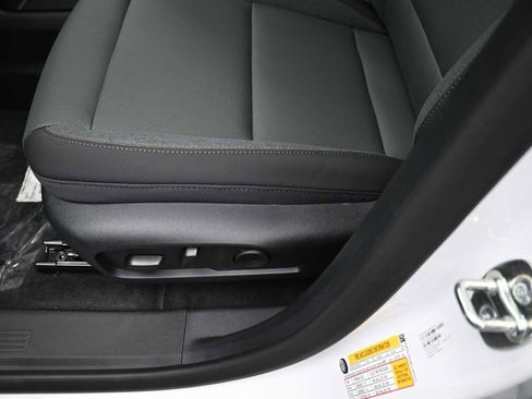 New 2026 GMC Terrain AT4 AWD/4WD image 15