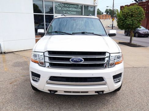 Used 2016 Ford Expedition Limited w/ Equipment Group 301A AWD/4WD image 8