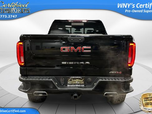 Used 2022 GMC Sierra 1500 AT4 image 7