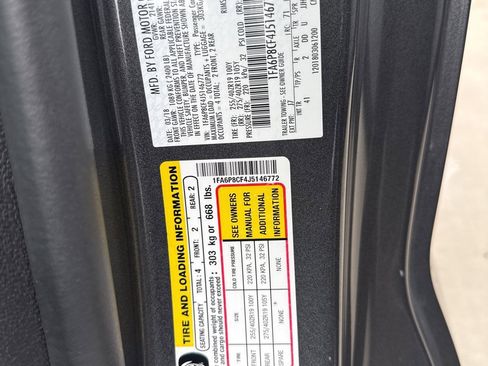 Used 2018 Ford Mustang GT Premium w/ GT Performance Package image 9