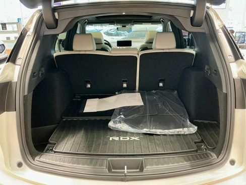 New 2026 Acura RDX SH-AWD image 21