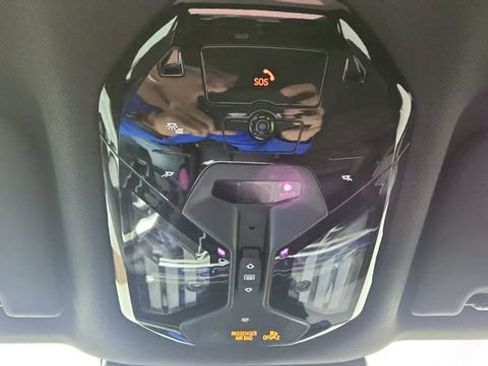 Used 2025 BMW 740i image 61